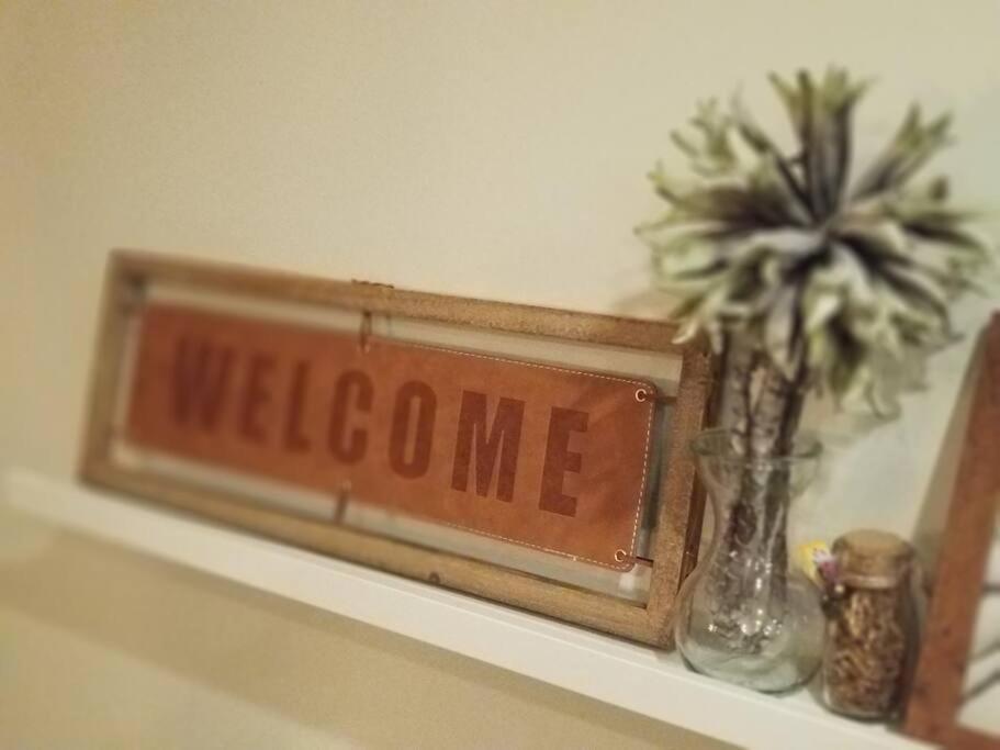 Nice And Cozy. Sleeps 5. شيكاغو المظهر الخارجي الصورة
